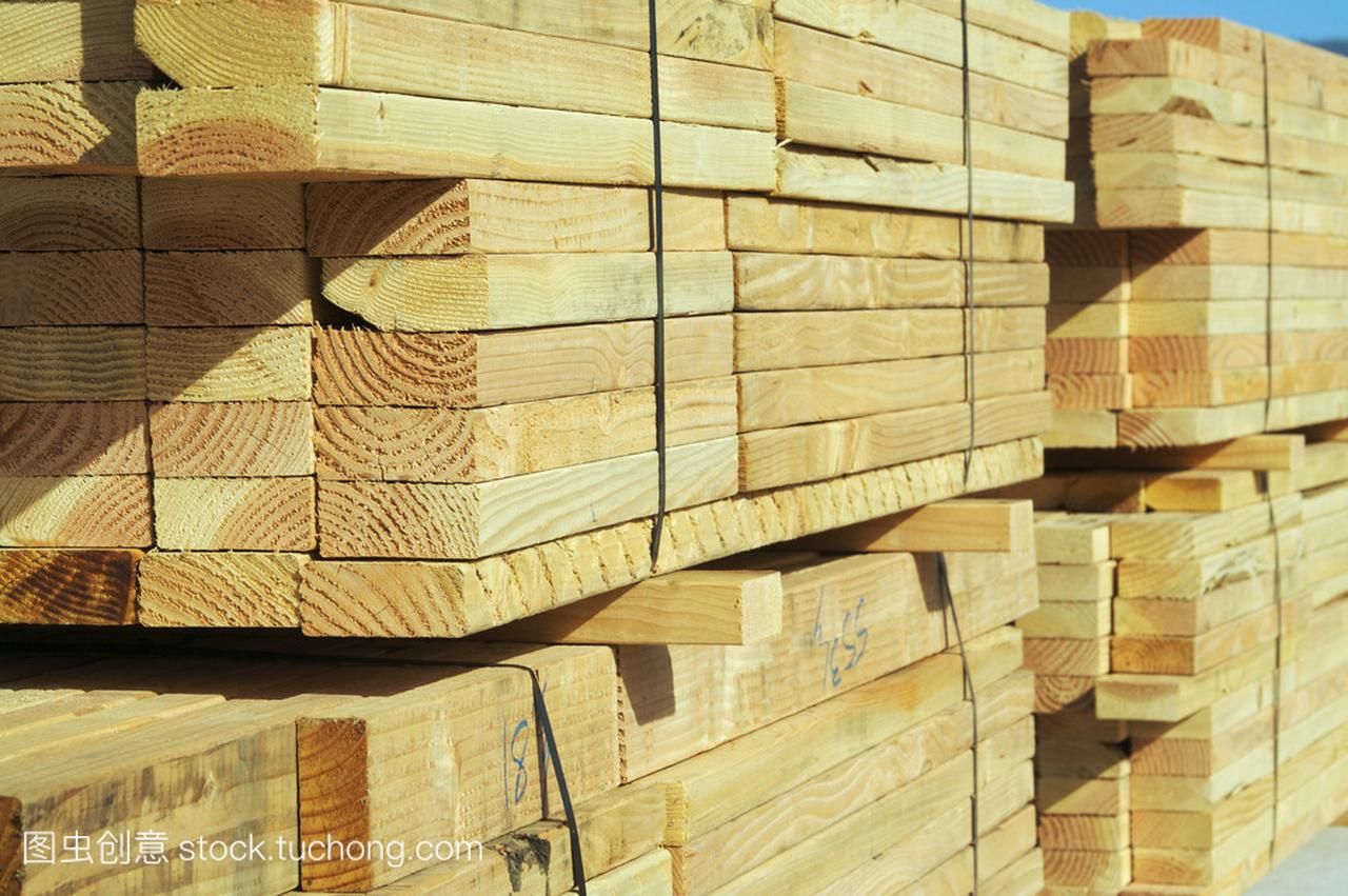 建筑木方gogo体育一般是什么木材？