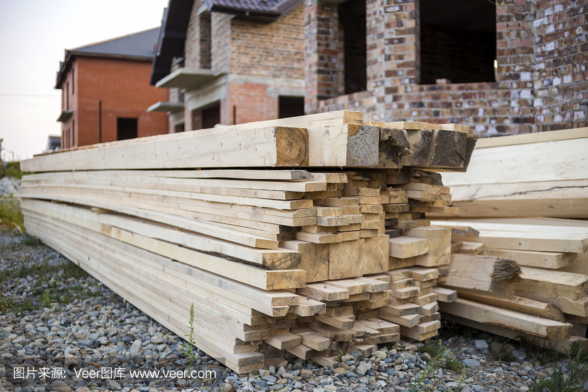 建筑工地常用的进口建筑木方—gogo体育—辐射松