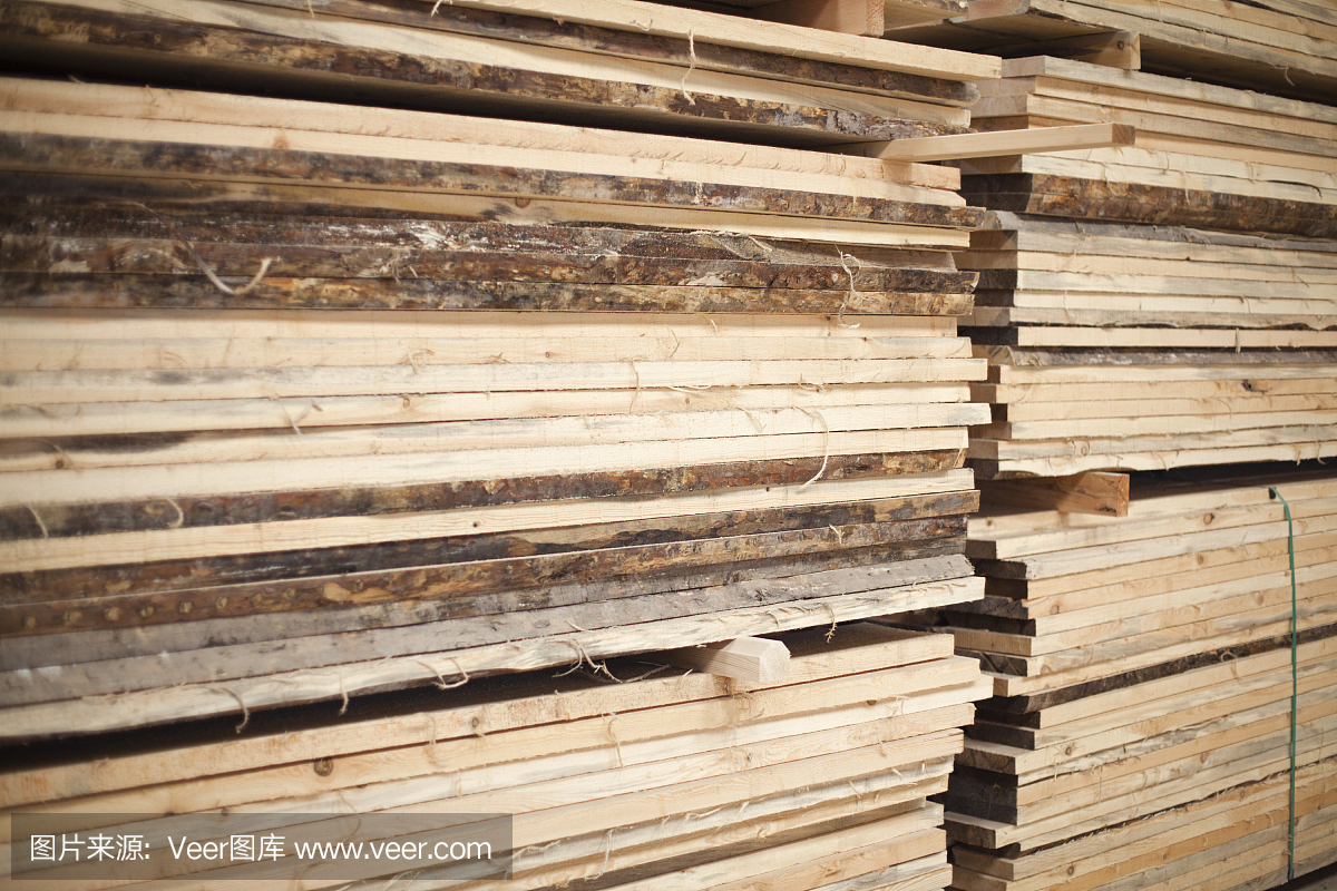 gogo体育木材市场：建筑木材价格猛涨家具用材价格走跌
