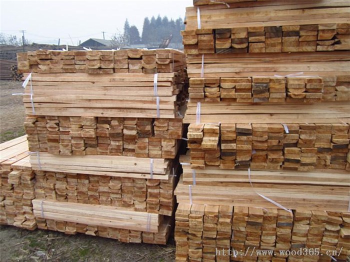 gogo体育广西鹿寨木材加工产业发展提速